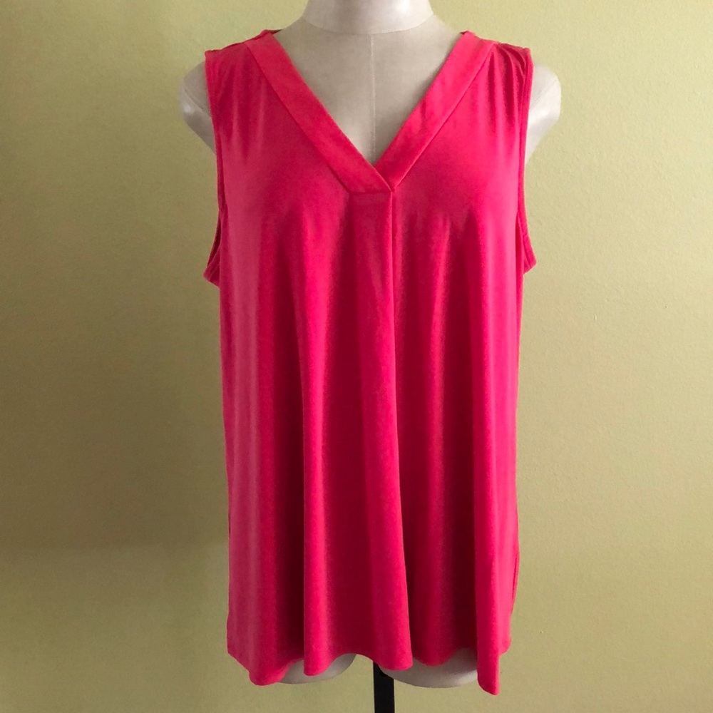 🔥NWT🔥 Alfani Women’s V-Neck Tank Top